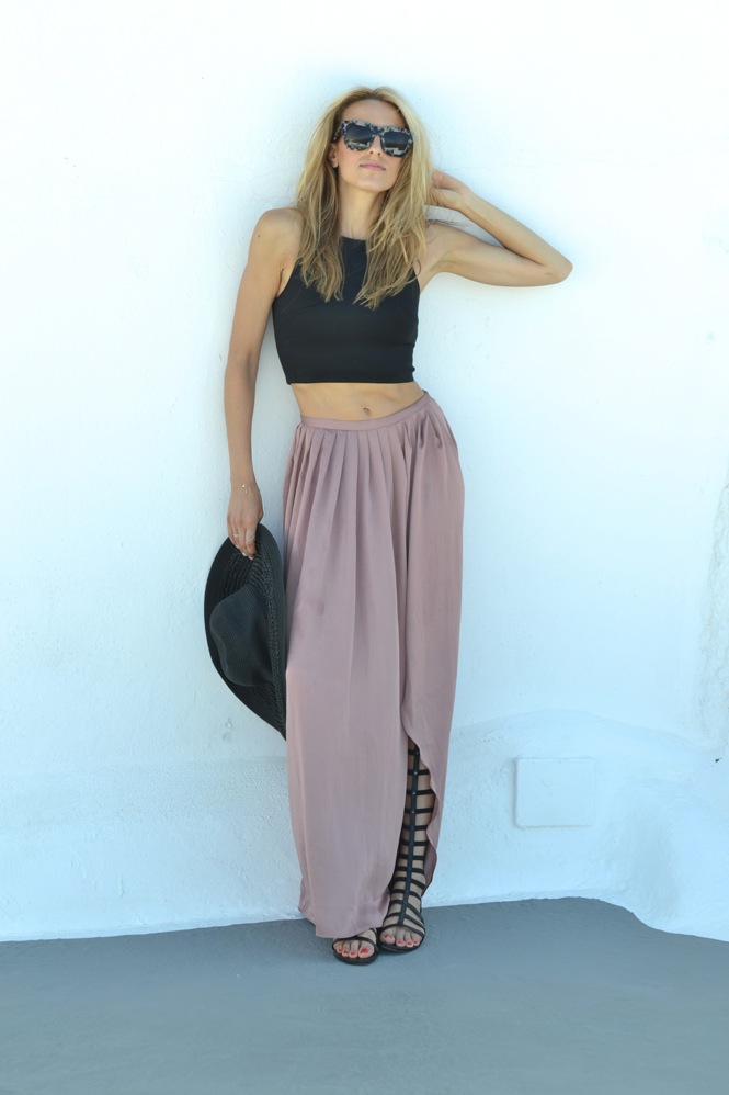 Maxi Skirt and Crop Top in Santorini, Greece - Lisa D CahueLisa D Cahue